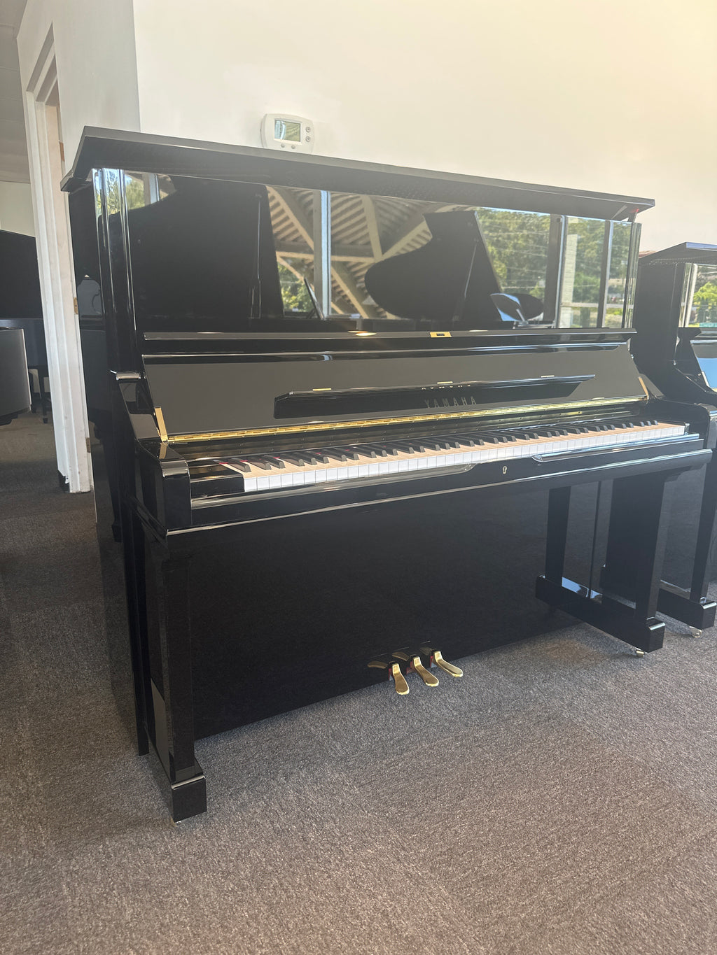【アップライト】YAMAHA　U3 New Yamaha U3 – Summitt Pianos