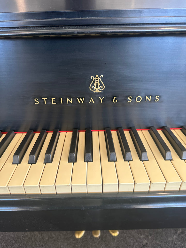 Steinway & Sons model S 5’1”