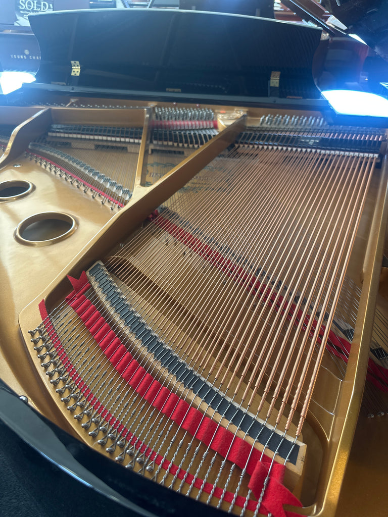 Kohler & Campbell 5’ baby grand