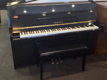 Yamaha M1 Continental console