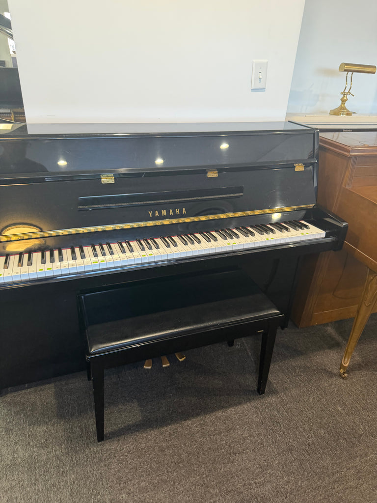 Yamaha M1 Continental console