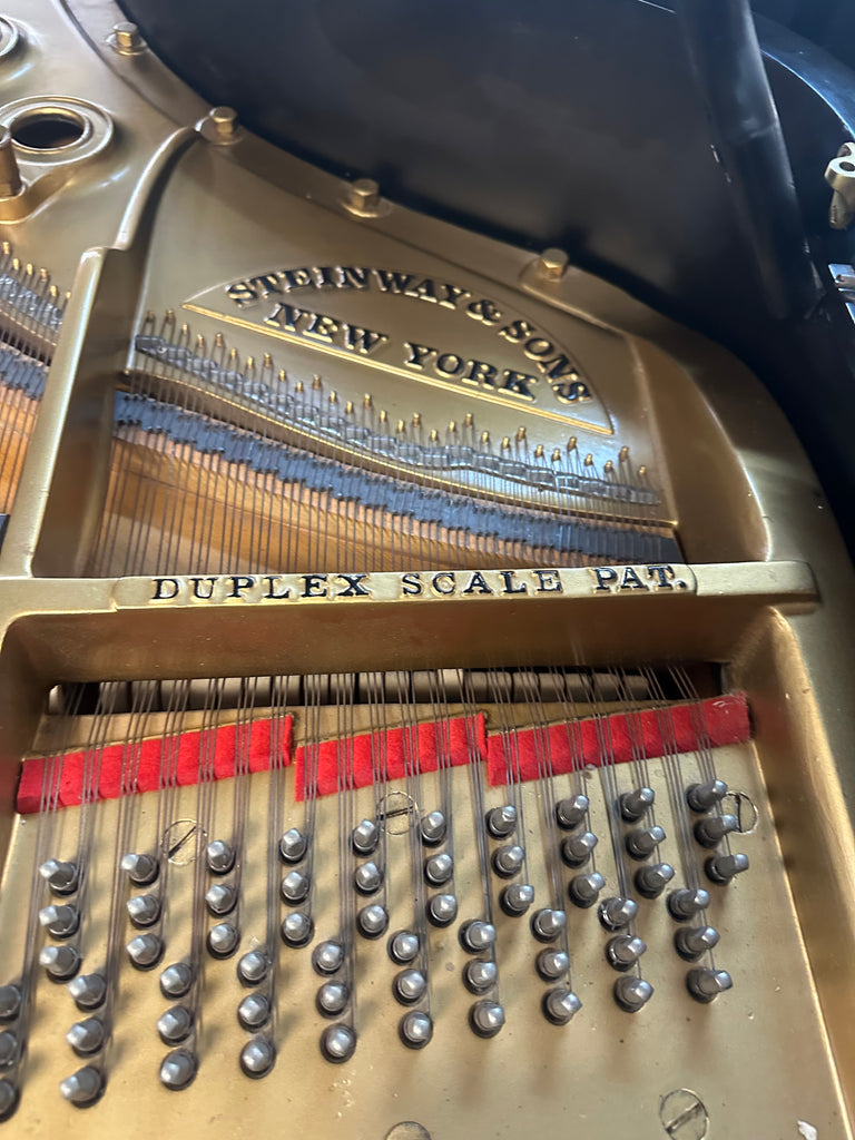 Steinway & Sons A-R