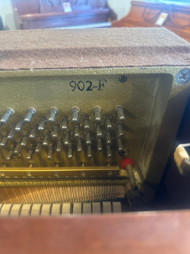 Kawai console piano