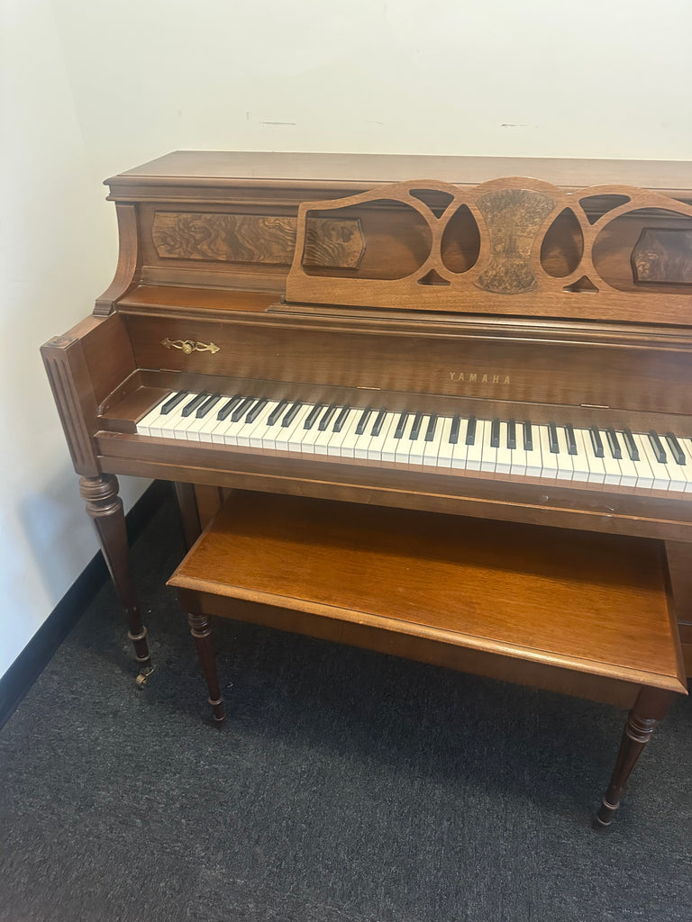 Yamaha console