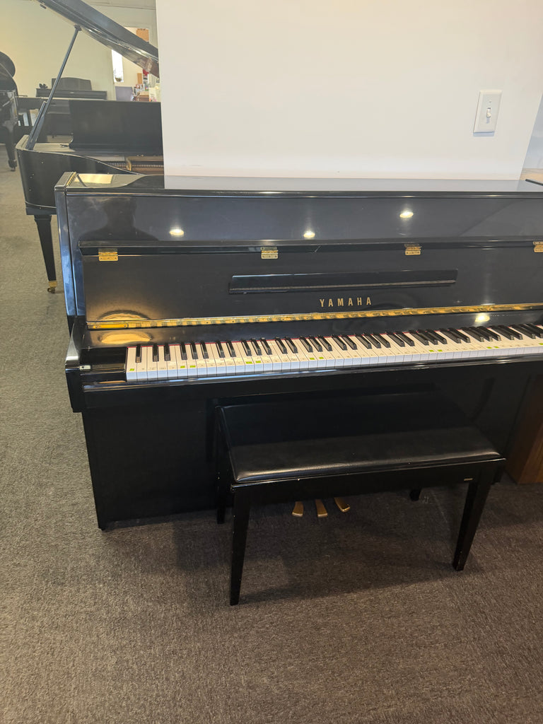 Yamaha M1 Continental console
