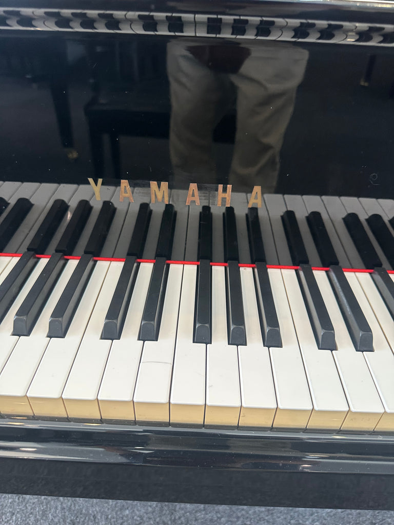 Yamaha C5 6’7” grand