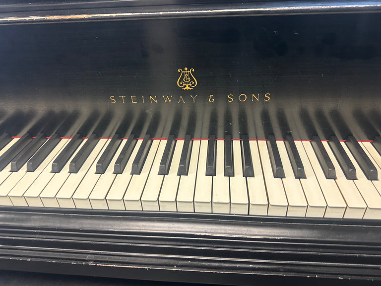 Steinway & Sons A-R
