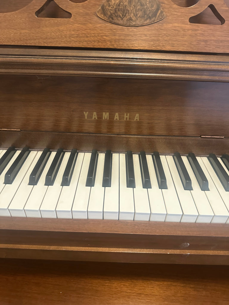Yamaha console