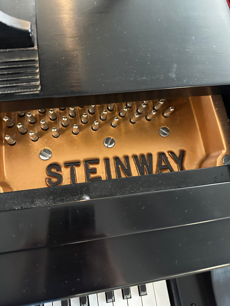 Steinway & Sons 2001 model L
