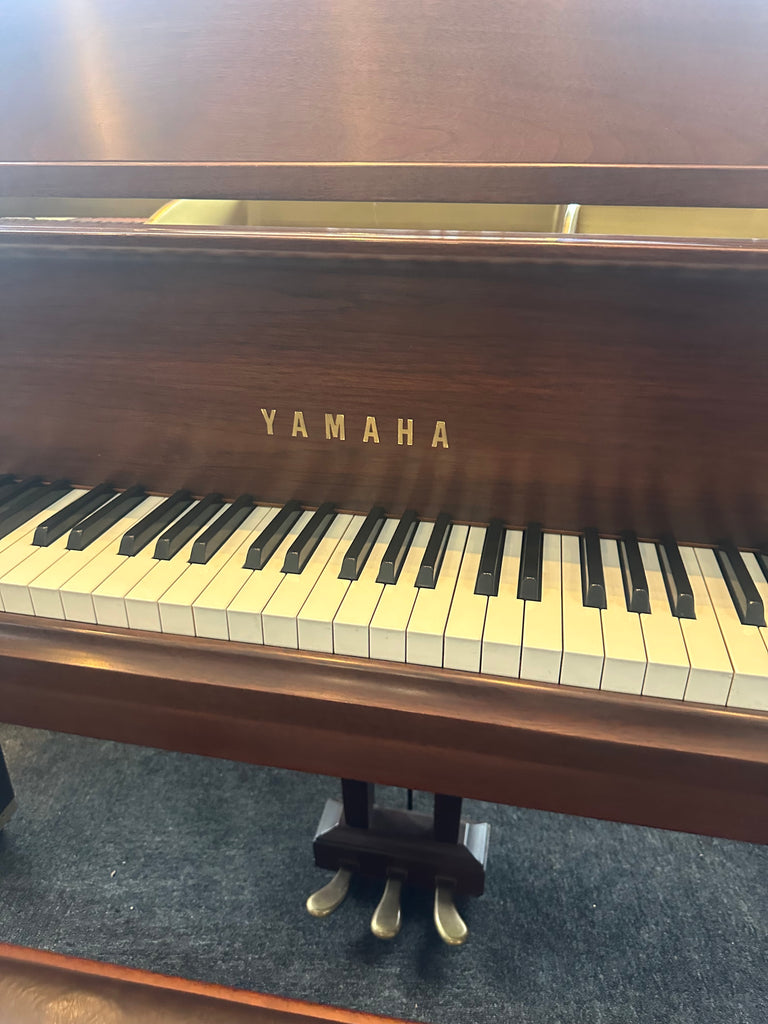 Yamaha GH1 Baby grand / player