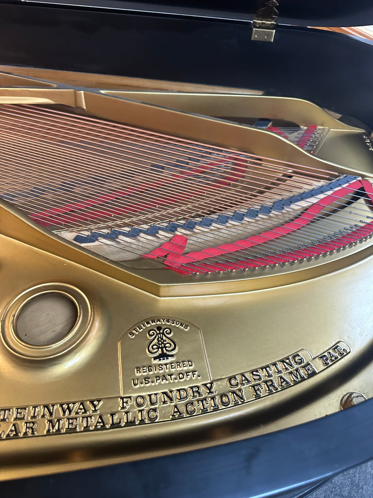 Steinway & Sons A-R