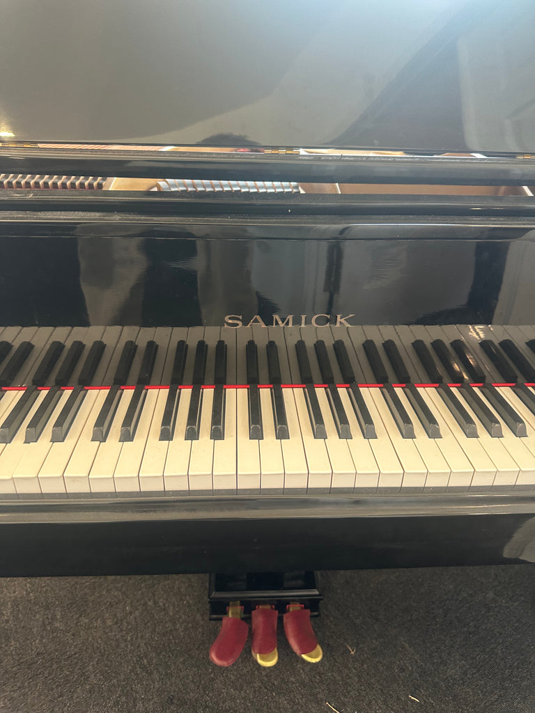 Samick baby grand piano