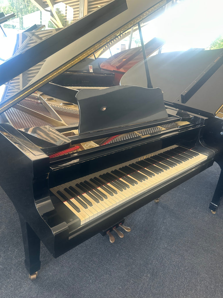 Yamaha C7