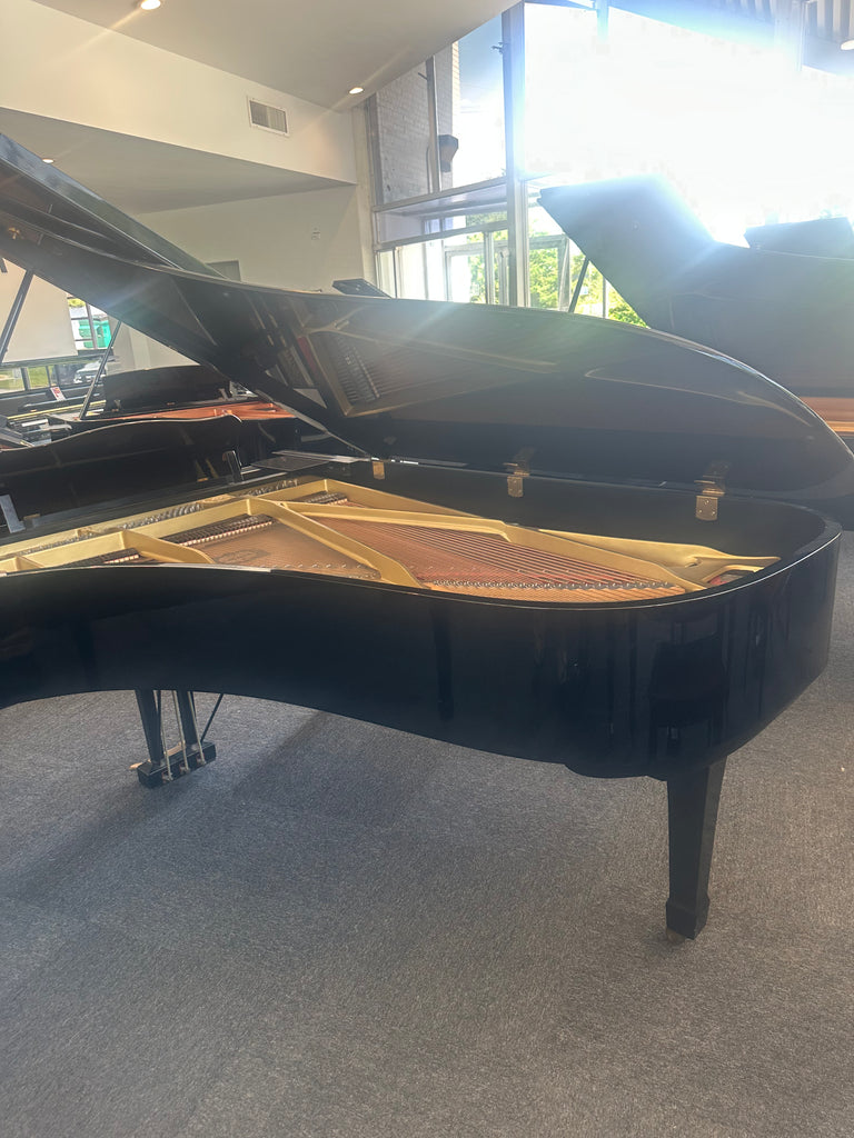Yamaha C7