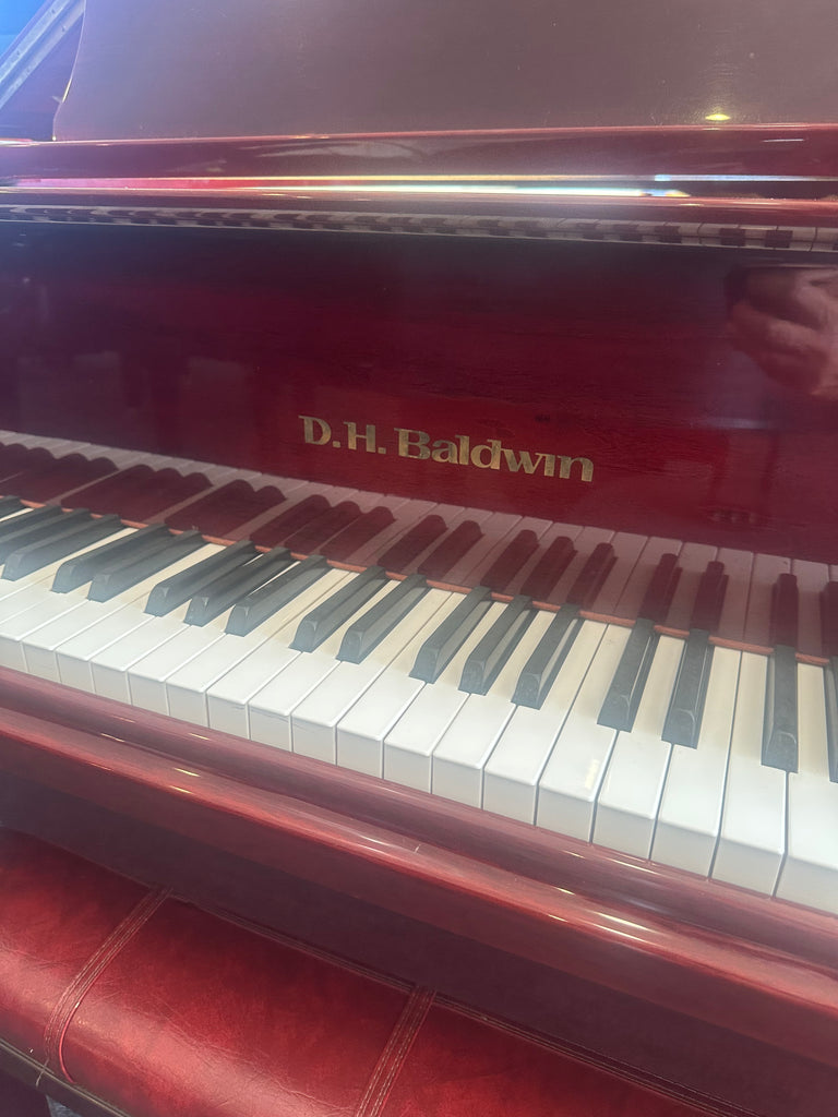 DH Baldwin Baby grand model C152 ￼