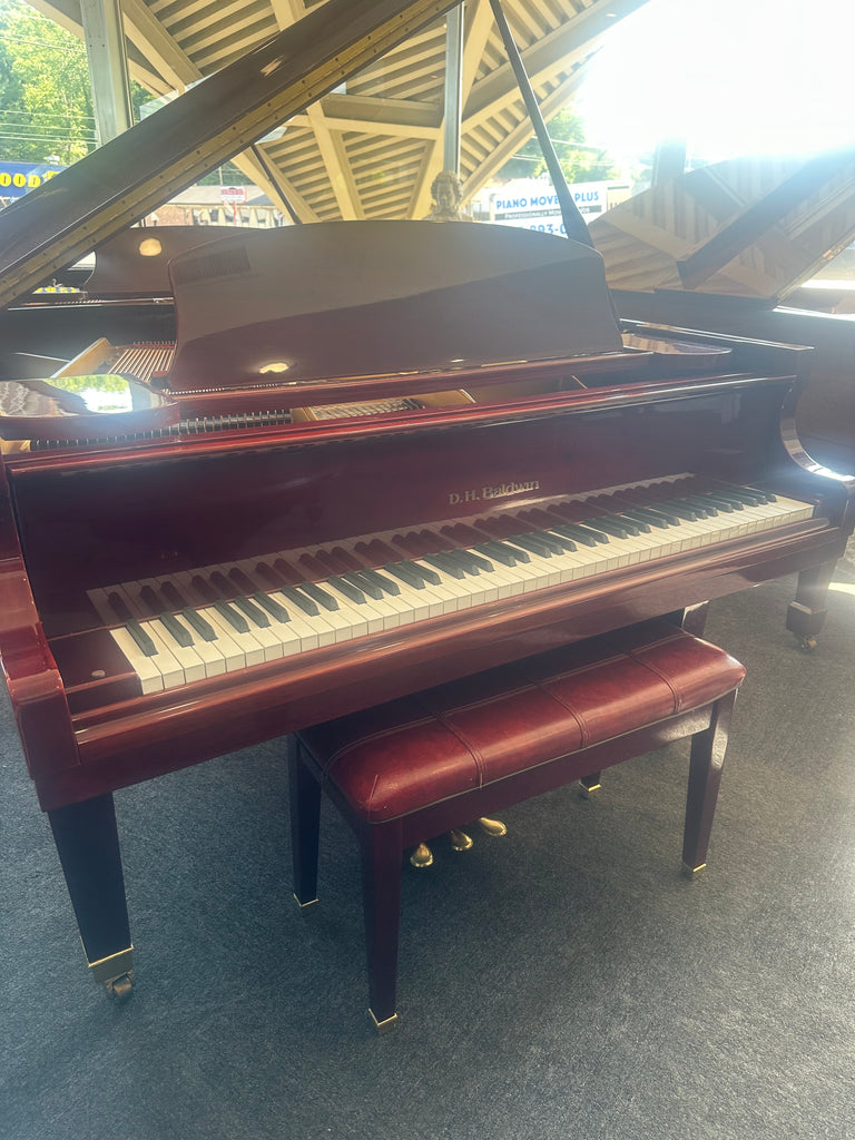 DH Baldwin Baby grand model C152 ￼