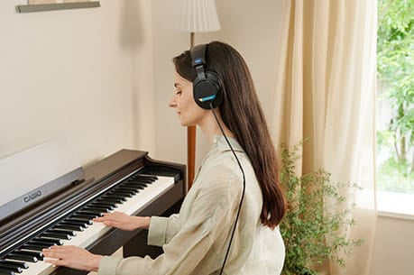 Digital Piano
CELVIANO
AP-S200BK