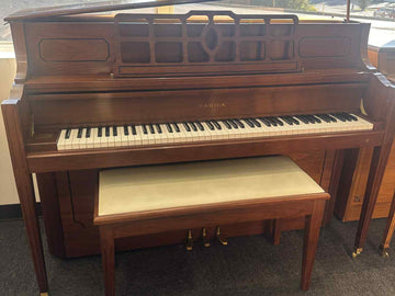 Samick Deluxe Console w/grand style lid